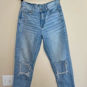 American Eagle Mom Jeans